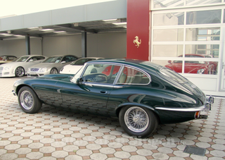 Illustration for article titled The Beacham Restomod E-Type is all you need